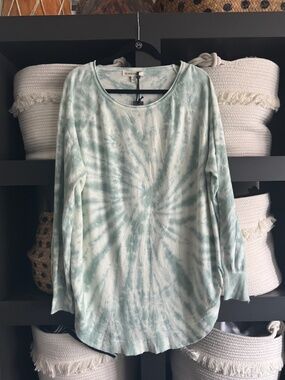 NWT BLANK NYC Sweater